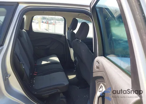 2018 Ford Escape S z USA, uszkodzony, nr VIN 1FMCU0F76JUC62827